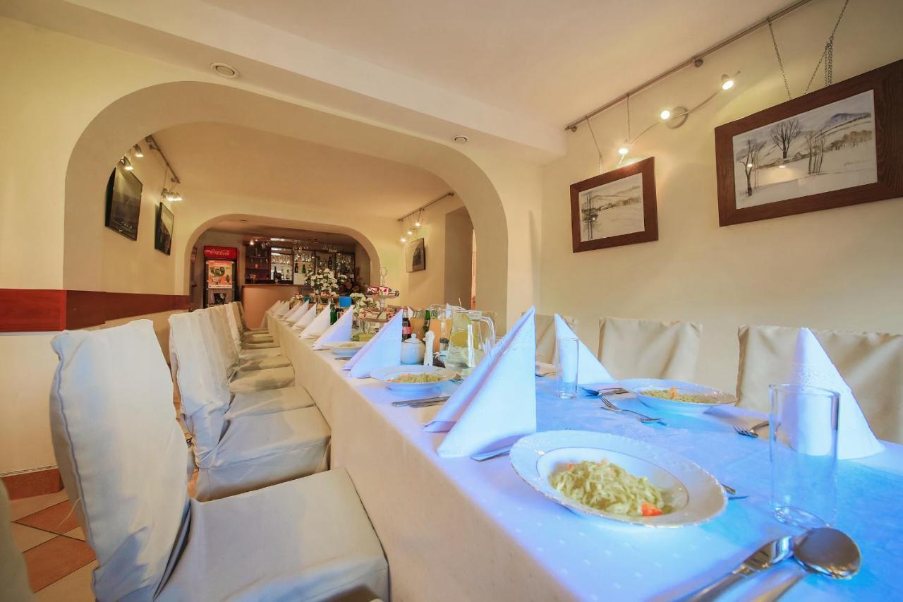 Hotel Gorsko Wieliczka Buitenkant foto