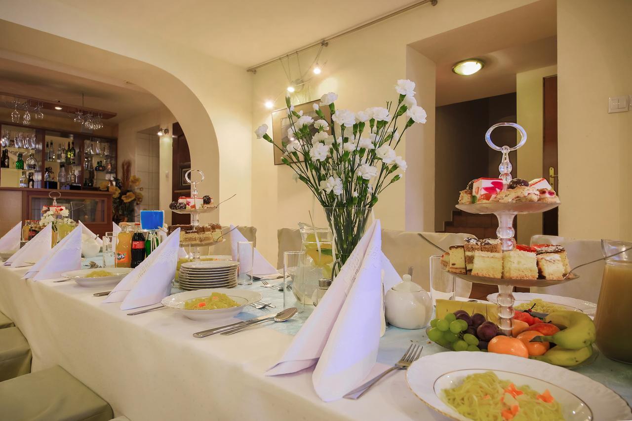 Hotel Gorsko Wieliczka Buitenkant foto