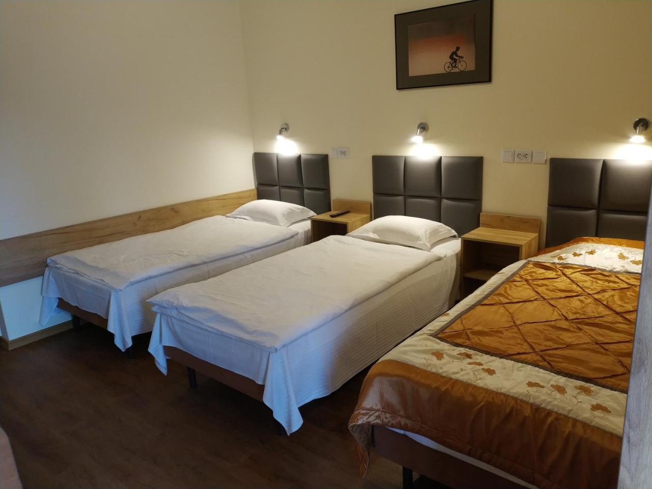 Hotel Gorsko Wieliczka Buitenkant foto
