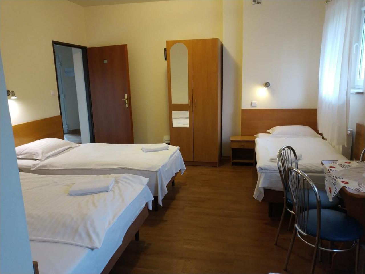Hotel Gorsko Wieliczka Buitenkant foto